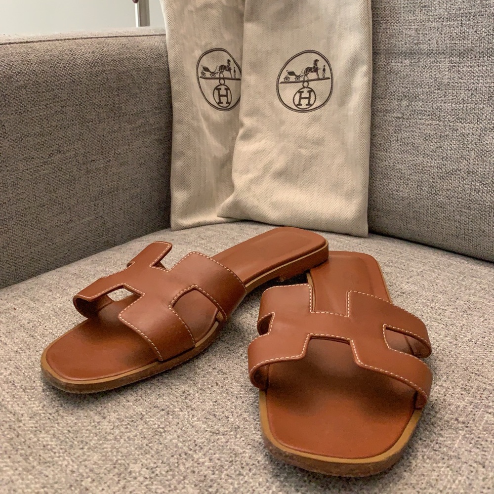 Hermes Oran Sandals in Gold, Size 37 (7)